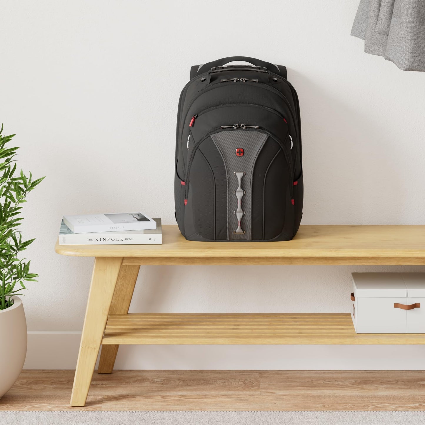 WENGER, Legacy 16 Inch Laptop Backpack,21 Liters Black/Grey, Swiss Designed-Blend of Style and Function, 600631