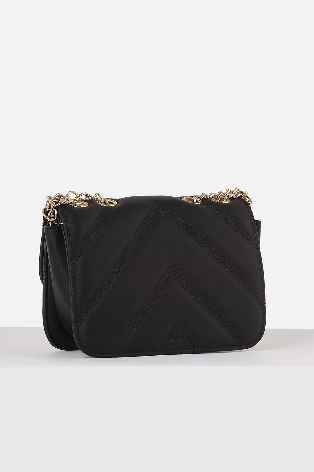Van Heusen womens Sling Bag with textured single color chain (Black)