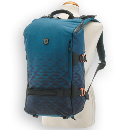 Victorinox Vx Touring 25 Ltrs Teal Casual Backpack (601489)