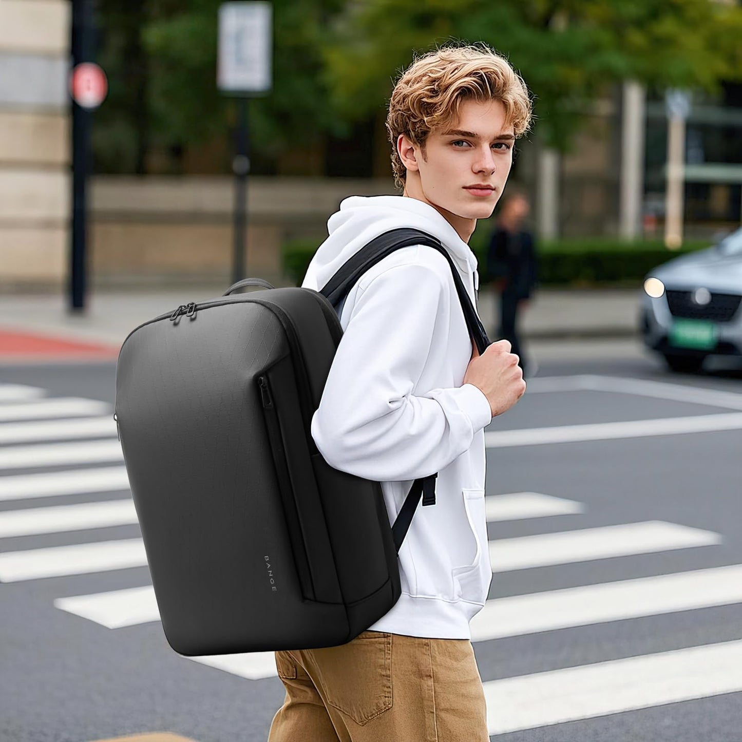 Red Lemon BANGE Venture 30L Laptop Backpack for Men & Women | Large Backpack with YKK Zippers | Water-Resistant, Durable Oxford & Nylon Fabric Fits 15.6" Laptops for Office & Travel (Black)