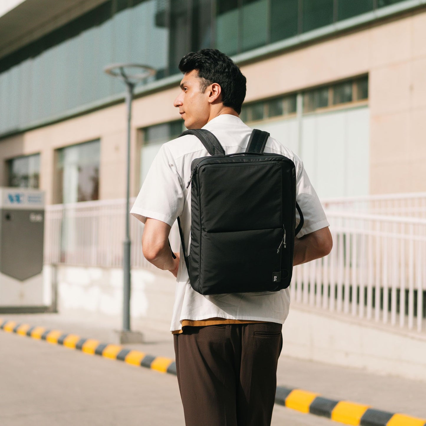 DailyObjects Pivot Convertible Briefpack Bag (16L) |Unisex|Fits 13/14/15.6 inch Laptop/Macbook Pro/Air|Lightweight|Stylish Backpack|Office/Daily Use/Travel|Multi Pocket|Adjustable Strap-Black