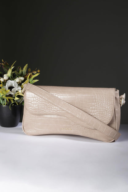 Van Heusen womens Shoulder Bag (Beige)