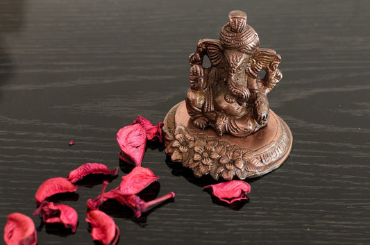 eCraftIndia Pagdi Lord Ganesha on Flower Metal Figurine (10 cm x 9 cm x 9 cm, Br