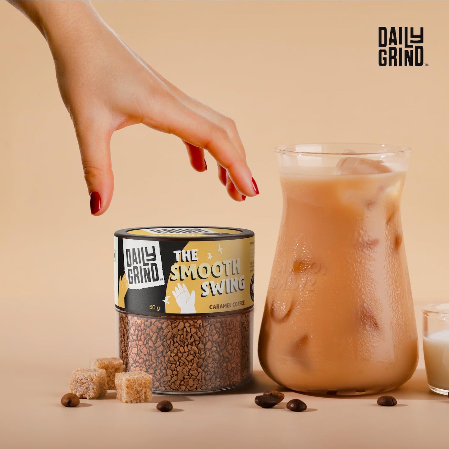 DAILYGRIND Caramel Flavoured Instant Coffee Powder 50g | Freeze-Dried Pure Arabica Coffee Granules | For Mochas, Espresso, Cappuccino, Latte, Frappes | Medium Roast Hot & Cold Coffee (25 Cups)