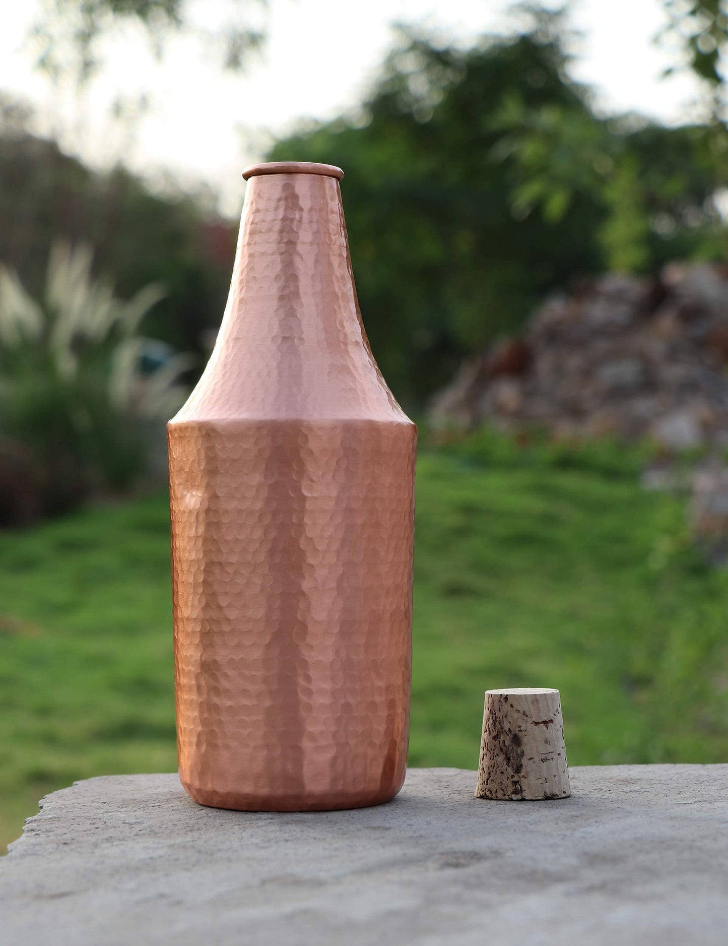 DeKulture Hand Hammered Pure Copper Water Bottle with Wooden Cork Lid (1 Liter) - Ayurvedic & Yoga Benefits, 3.5 x 9.5 (DH) Inches