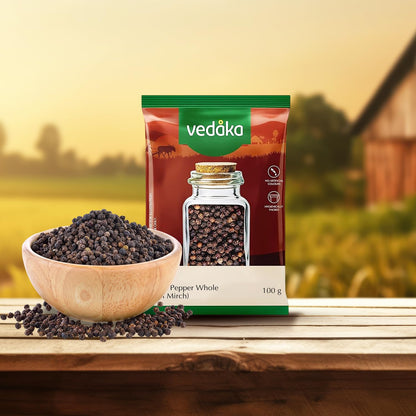 Amazon Brand - Vedaka Black Peppercorn (Kali Mirch), 100g