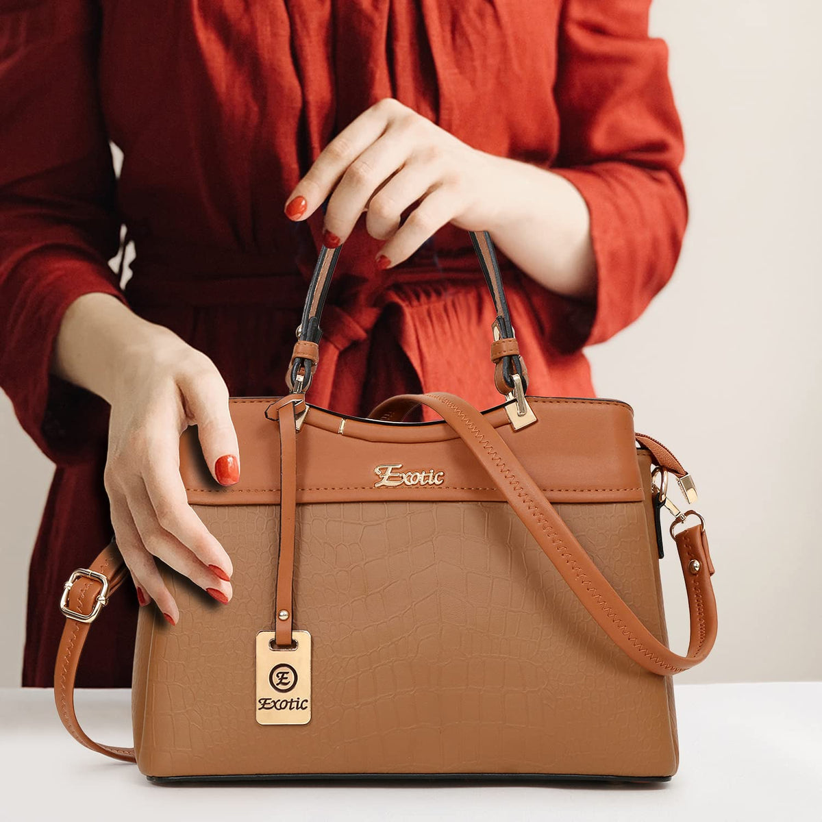 EXOTIC Women Ocaasional Hand/Contemporary Sling Bag, Tan