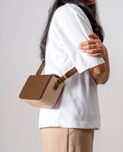 DailyObjects Sol Box Sling Crossbody Bag for Women and Stylish Latest Zip Wallet Purse for Women's & Girls | Durable Vegan Leather | Mobile Sling Bag | Magnetic Closure | Made in India | Combo