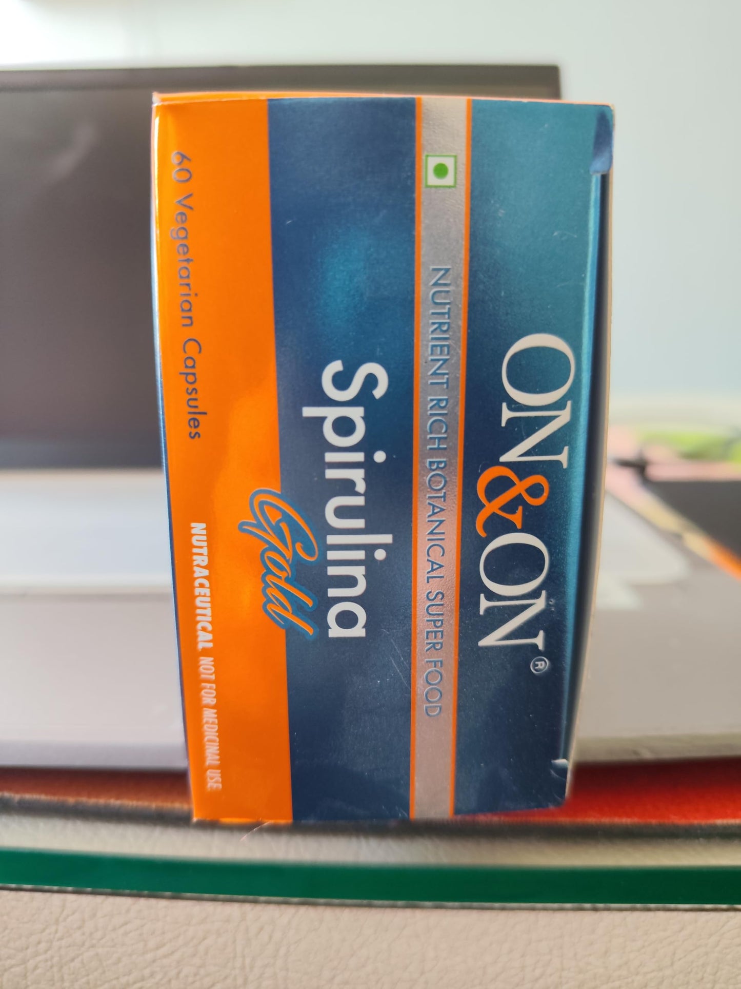 On&On Spirulina Gold Vegetarian Capsules, 60N