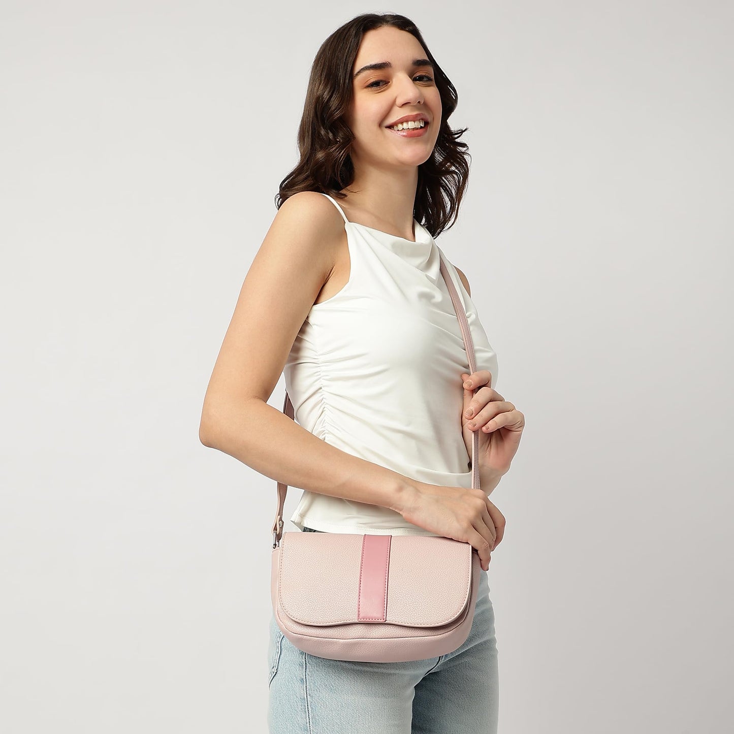 Fastrack On the Go Sling Bag for Women| Compact Crossbody with Magnetic Closure Flap, Adjustable Strap & Internal Zipper Pocket | Trendy Everyday Sling Bag for Women