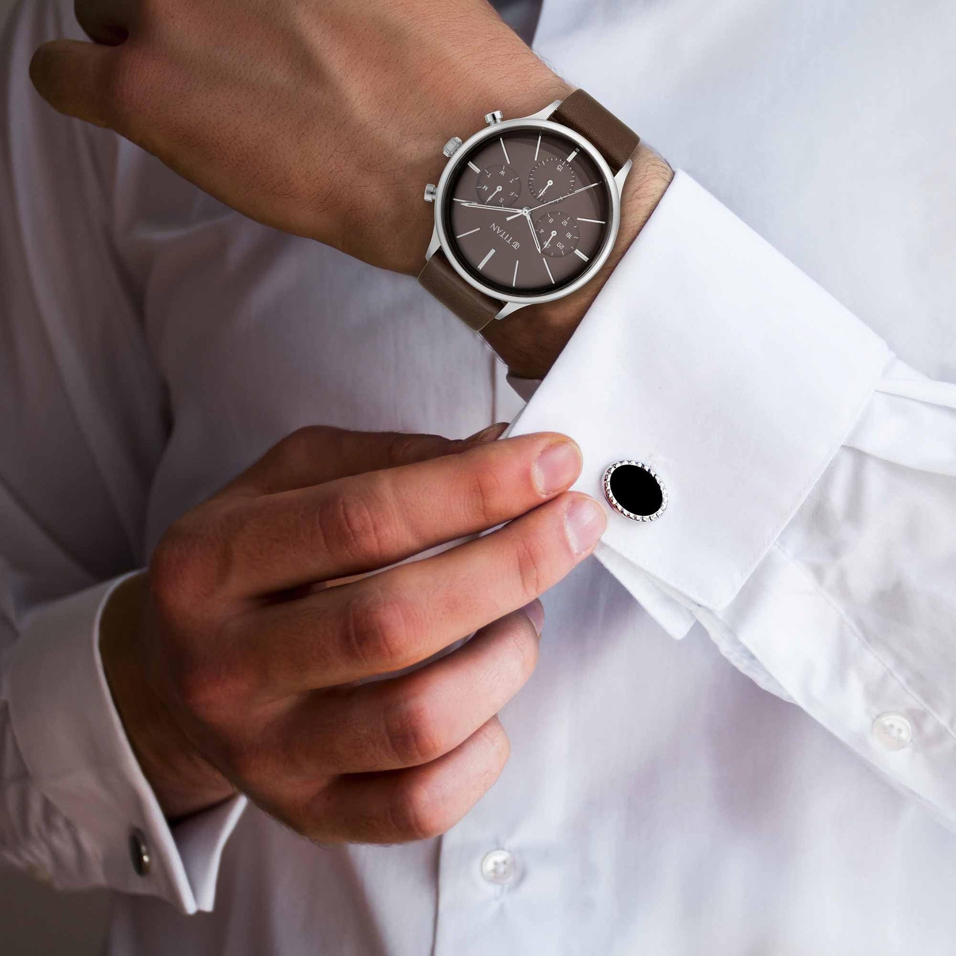 Titan Light Leathers IV Analog Brown Dial Men's Watch-90134SL02/NP90134- image 2