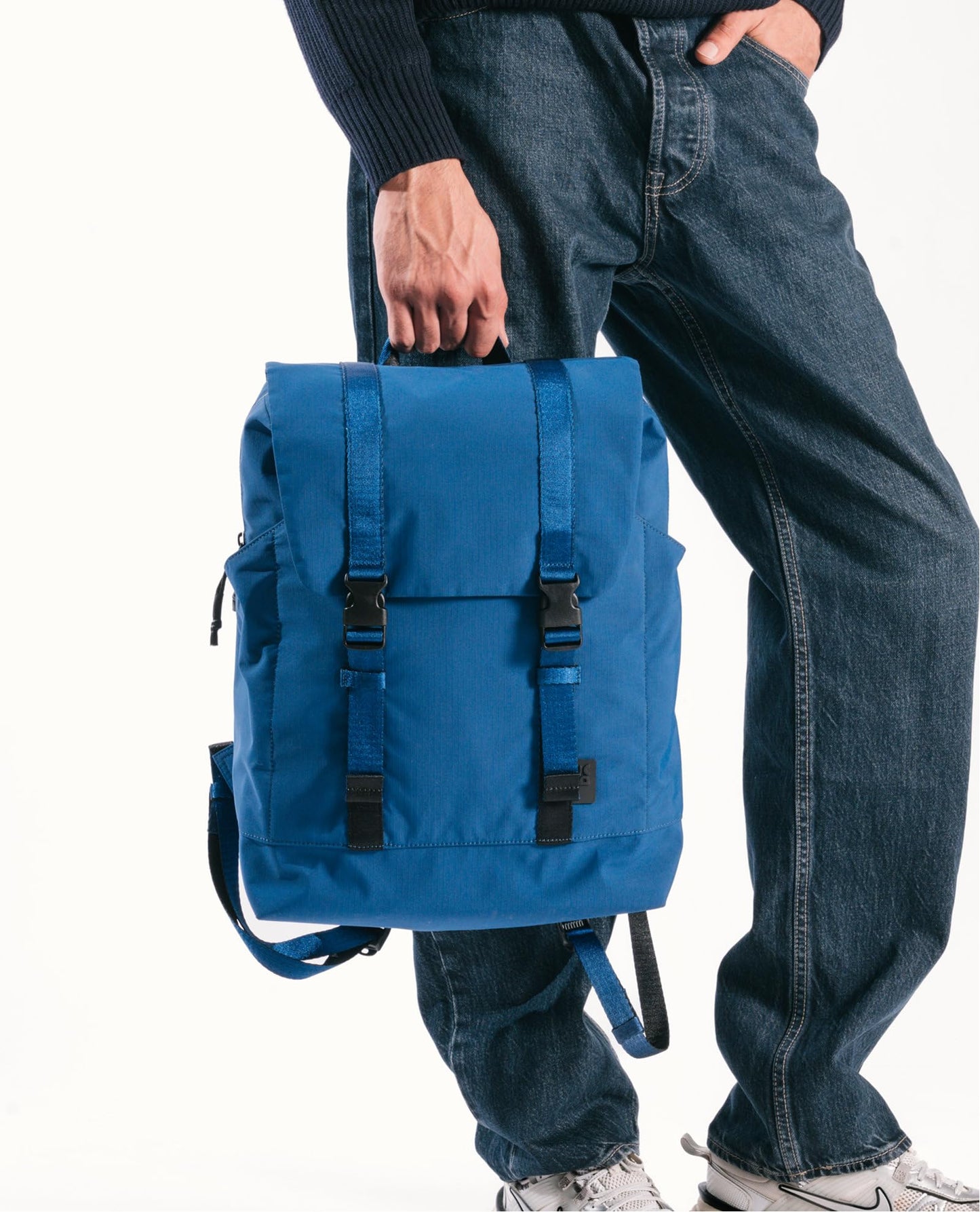 DailyObjects Taiga Backpack (19L) Ultra Light Office/Travel Laptop Backpack (19L) for Men & Women with 15inch Compartment, Water-Repellent, MultiPocket, Bottle Holders with Trolley Strap- Lagoon Blue