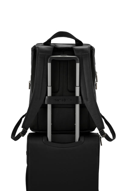 Samsonite Holborn 15.6 inch Laptop Compatibility with 9.7 inch Tablet Pocket Polyester Slim Backpack for Office in, Black