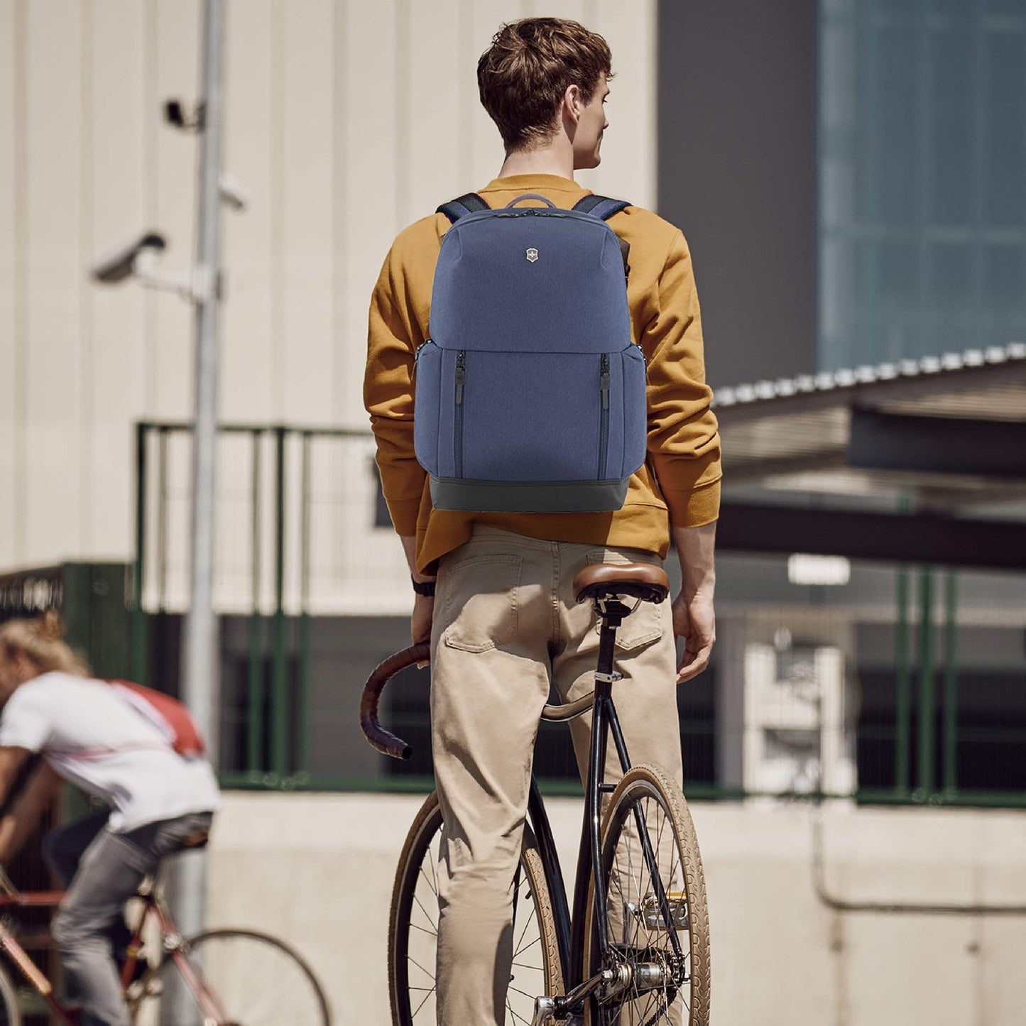Victorinox Deluxe Laptop Backpack (Deep Lake)