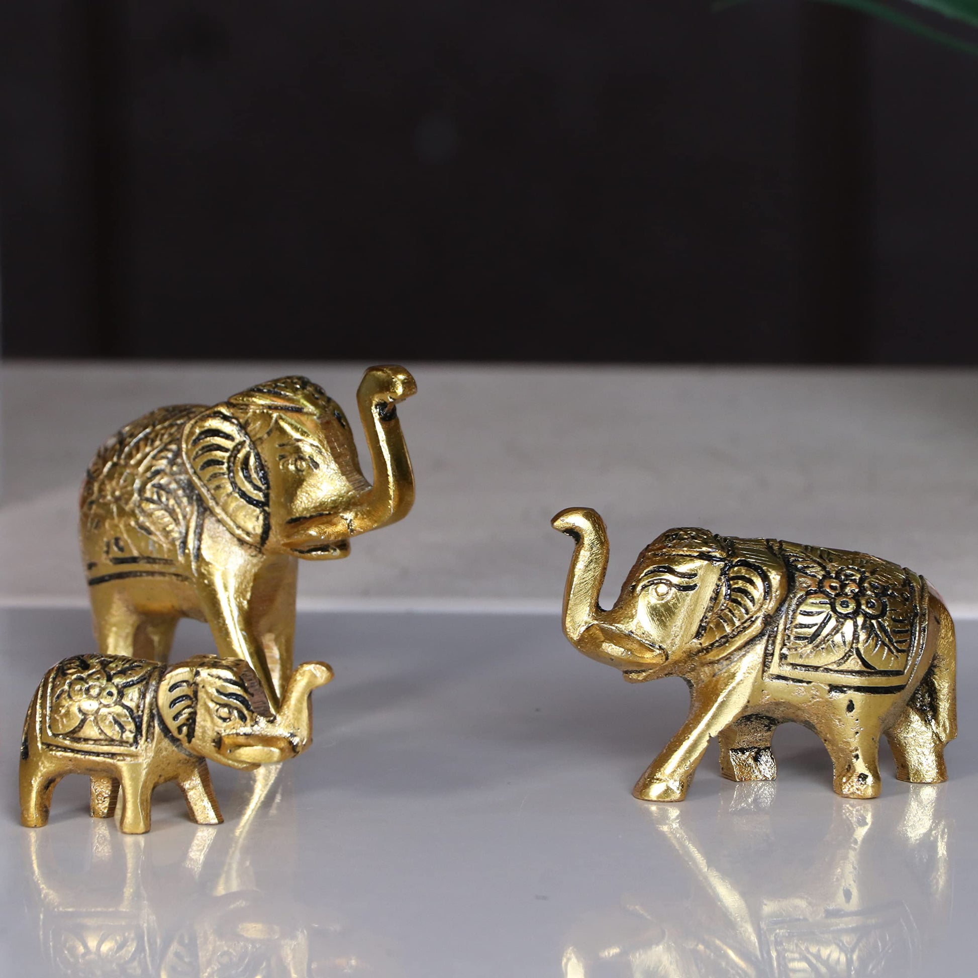 Elephant Showpiece Metal Statue Small Size Gold Polish 3 pcs Set for De- image 6