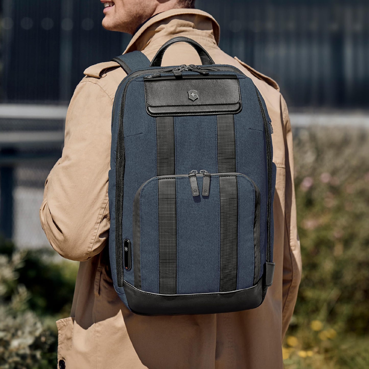 Victorinox Swiss Designed Bag, Architecture Urban2 Deluxe Travel Backpack (23 litres) 15-inch Laptop Pocket, 46 cm, Blue, Polyester, 612669 | Business Travel Office Bag For Men, Earbuds Pocket