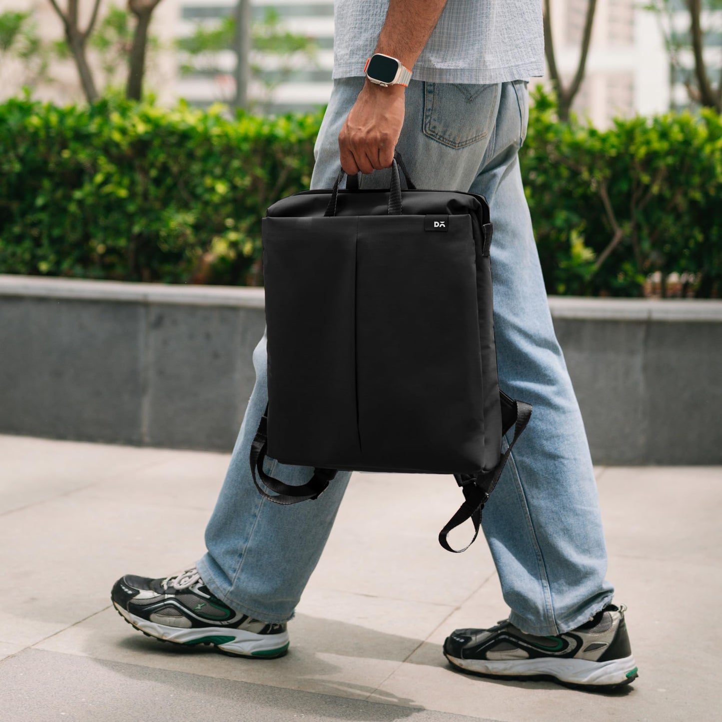 DailyObjects Water Resistant Pivot Workpack Bag (19L) for Men & Women|Fits 13/14/15.6 inch Laptop/Macbook Pro/Air|Lightweight| Backpack |Office/Daily Use/Travel|Multi Pocket|Padded Strap (Black)