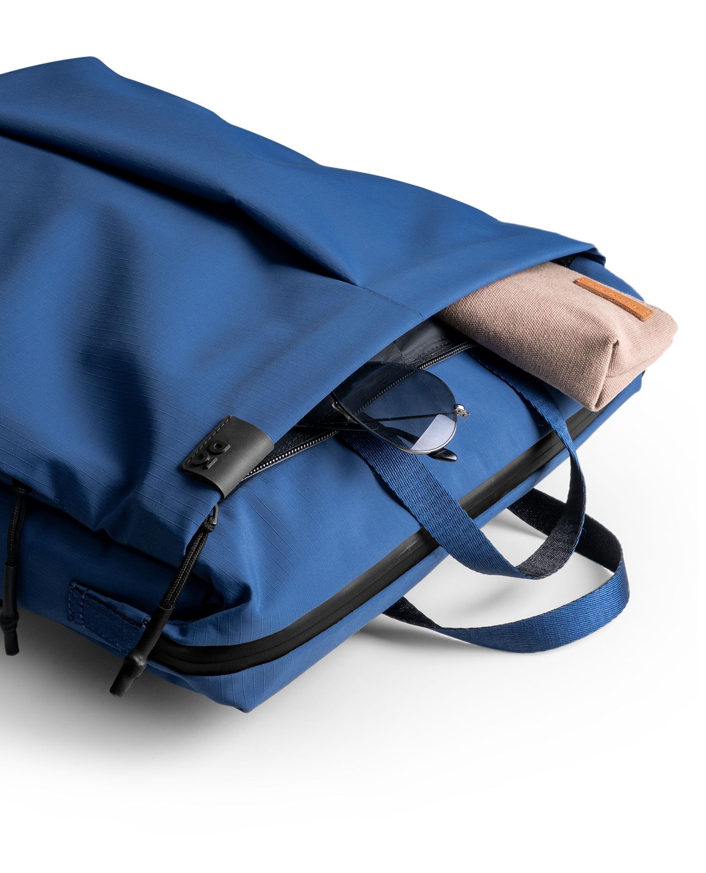 DailyObjects Water Resistant Pivot Workpack Bag (19L) for Men & Women|Fits 13/14/15.6 inch Laptop/Macbook Pro/Air|Lightweight| Backpack |Office/Daily Use/Travel|Multi Pocket|Padded Strap (Blue)
