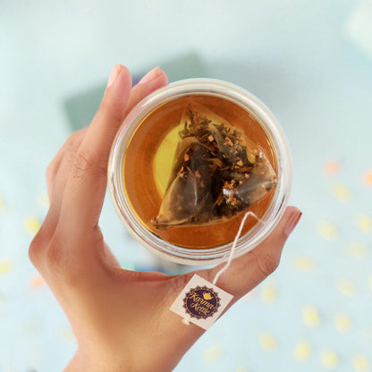 Karma Kettle Ananda-Green Tea with Tulsi, Ginger & Marigold, Loaded with Anti Oxidants, 100% Pure, Natural Detox, Tulsi or Holy Basil, Ginger or Super Root, 25 Pyramid Teabags, 50 g