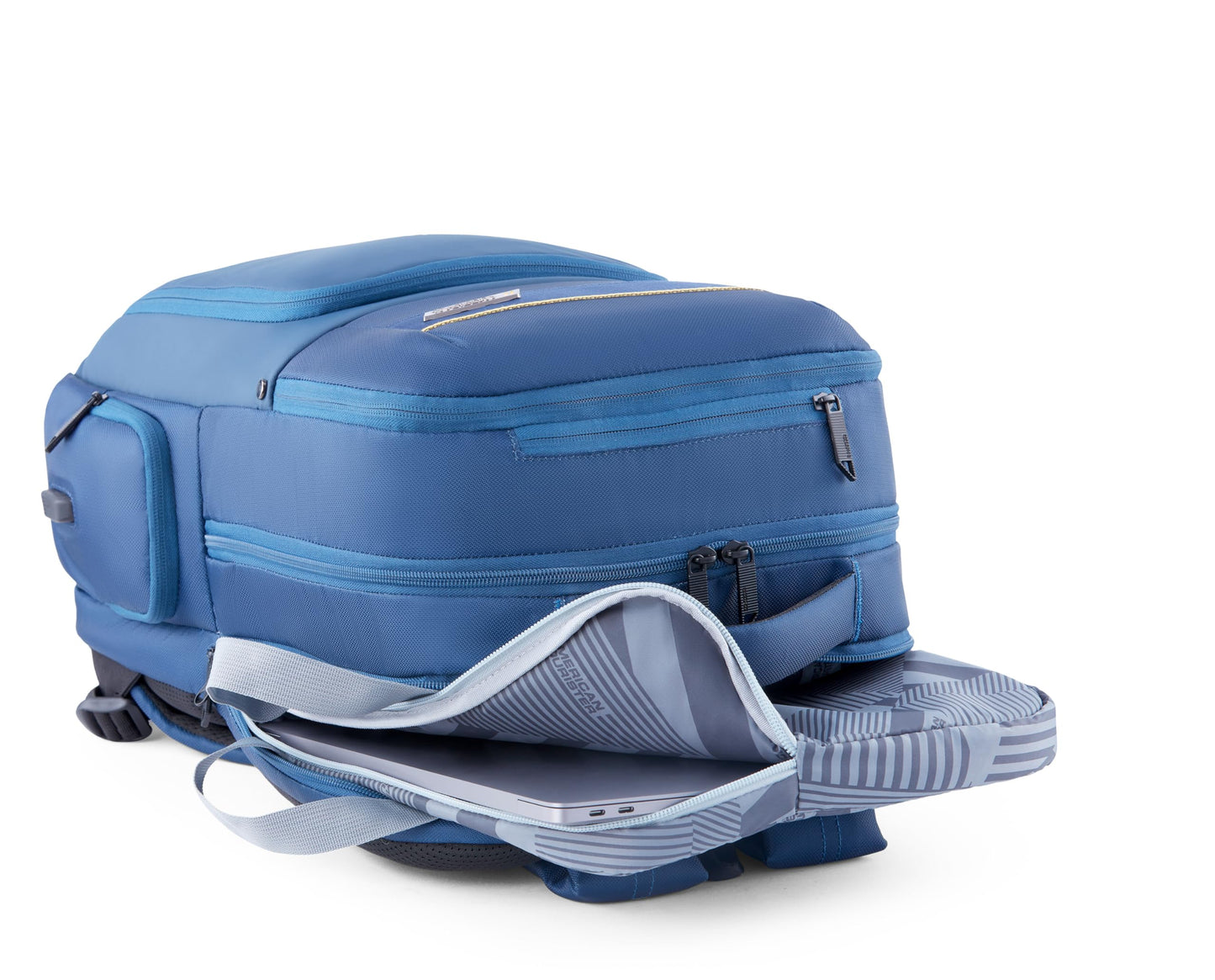 American Tourister Segno 4.0 | 30 Ltrs | 3 Compartments | Bottle Pocket | Ergonomic Padded Back Panel & Shoulder Straps | Laptop Backpack | 1 Year International Warranty | Navy