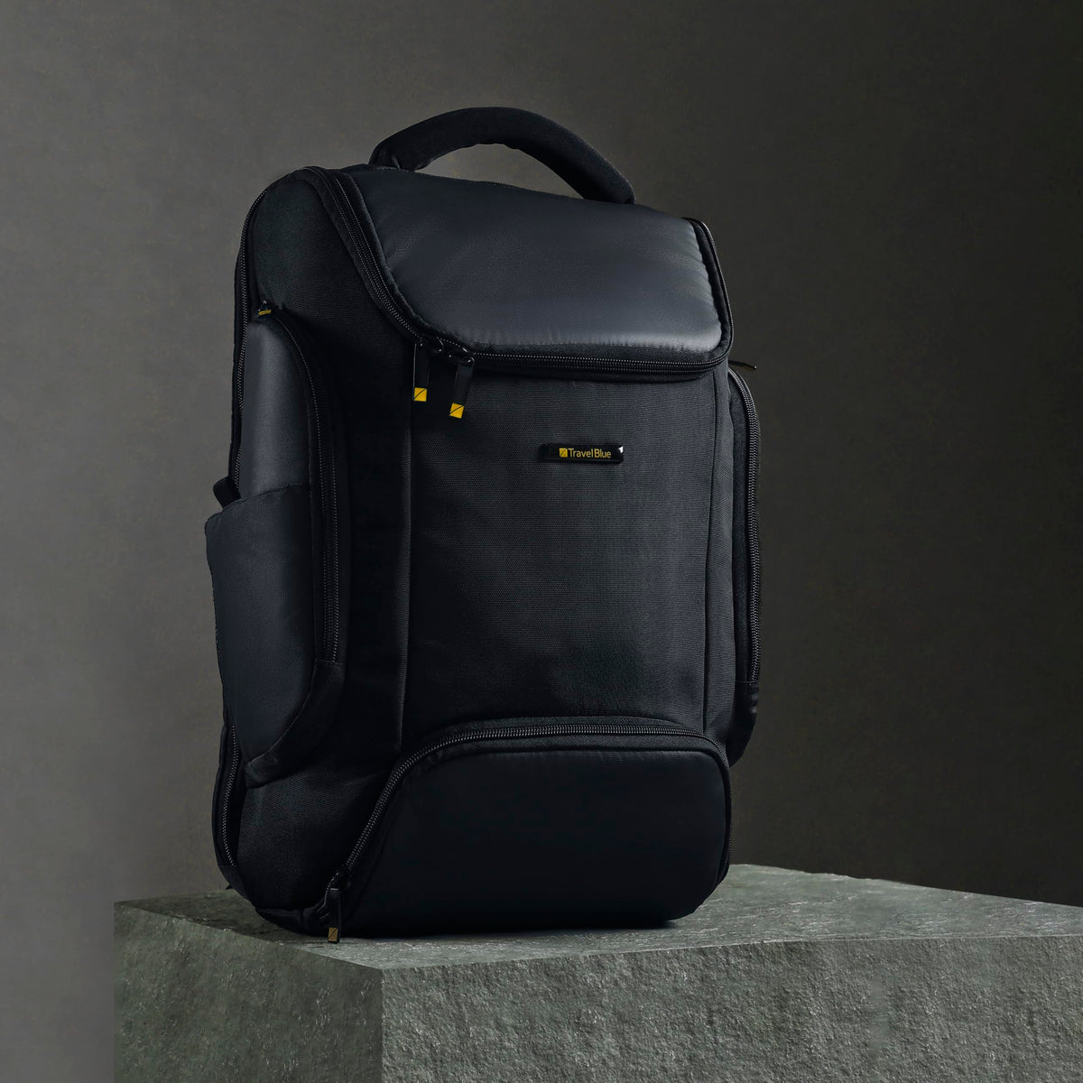 Travel Blue Pro Nxt 17.3-Inch Laptop Backpack, Large Travel Backpack with Laptop & iPad Compartments, Water-Resistant Fabric, Document Holder Navy