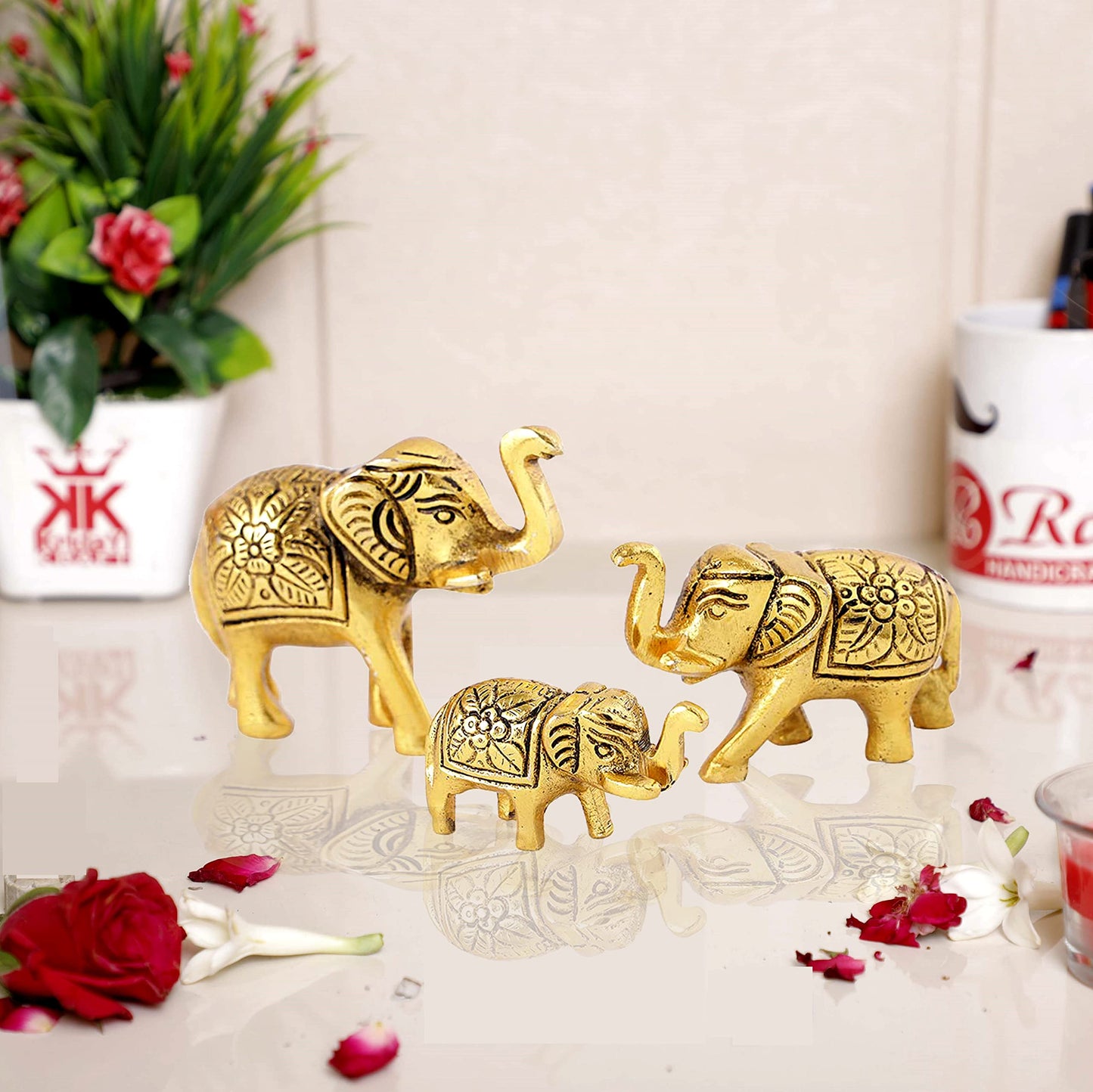 Elephant Showpiece Metal Statue Small Size Gold Polish 3 pcs Set for De- image 2