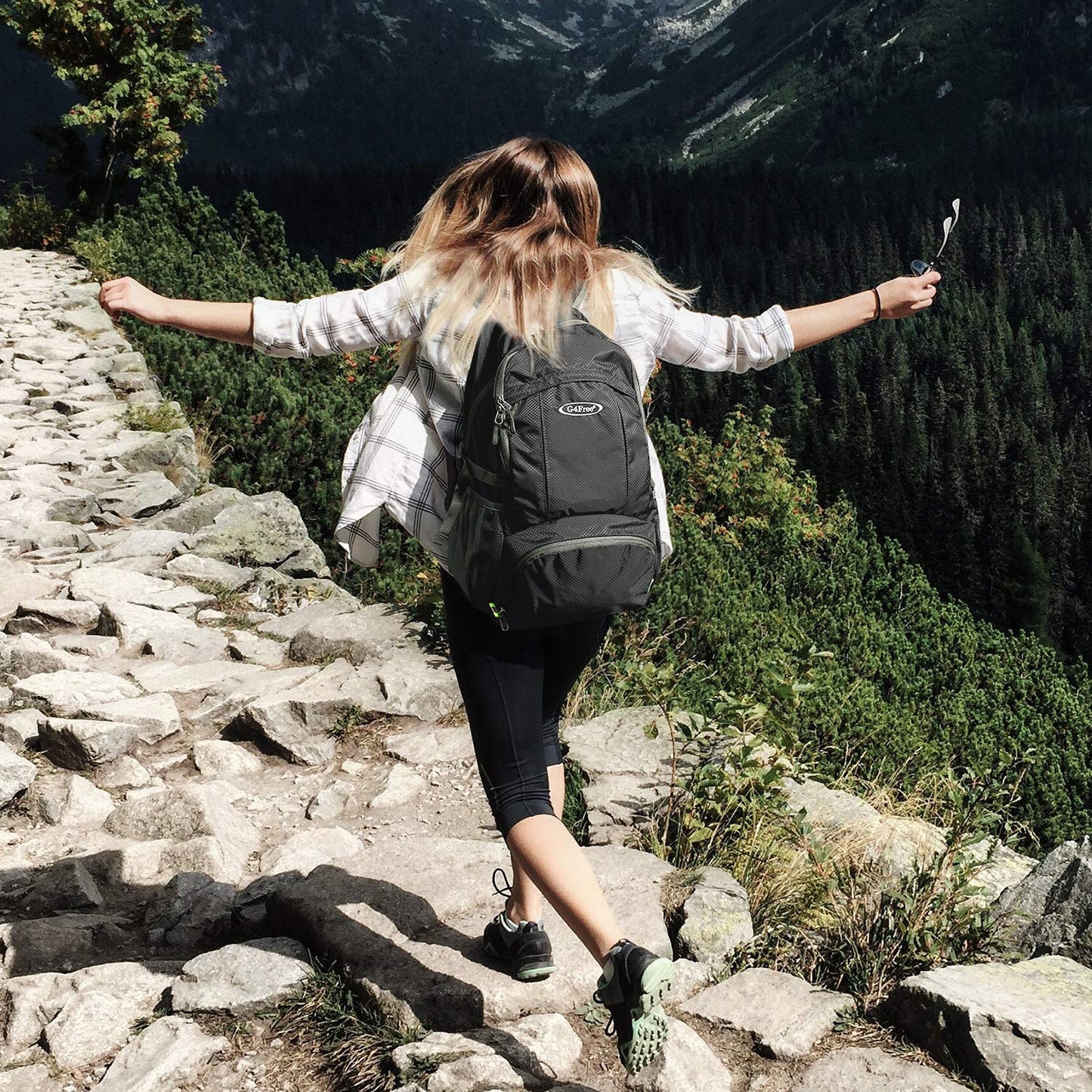 G4Free 40L Lightweight Packable Hiking Backpack with Wet Pocket, Wateproof Handy Foldable Camping Outdoor Travel Daypack
