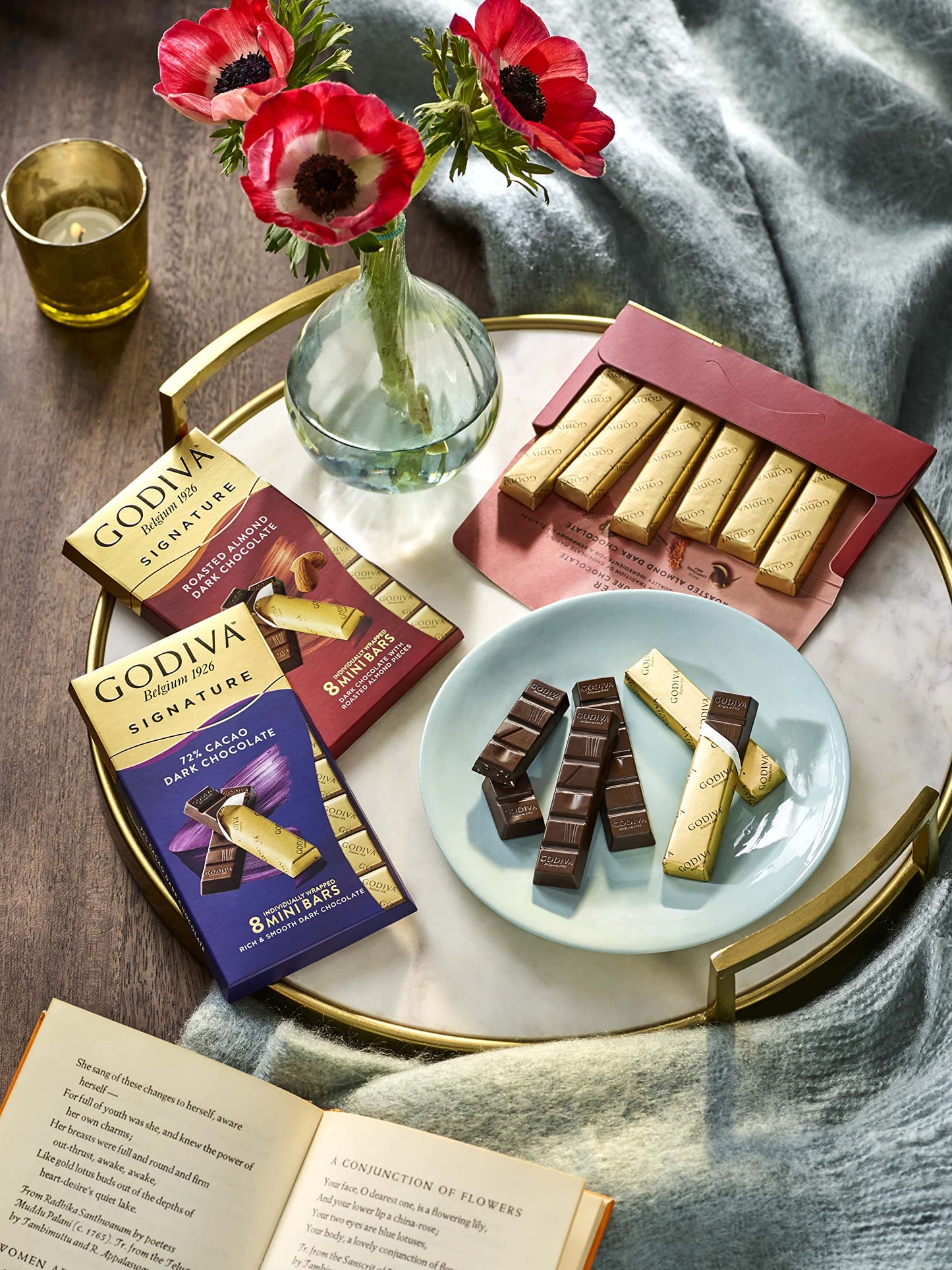 GODIVA Signature Salted Caramel Milk Chocolate Mini Bars 90g With Free Flavourito Kunafa Pistachio Chocolate Bar, 20g By Decadent Foods (Imported Turkey)