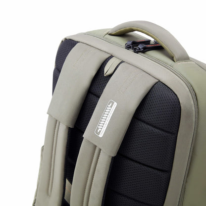American Tourister Zork Edge | 24.5 Ltrs | 2 Compartments | Bottle Pocket | Ergonomic Padded Back Panel & Shoulder Straps | Executive Backpack | 1 Year International Warranty | Green