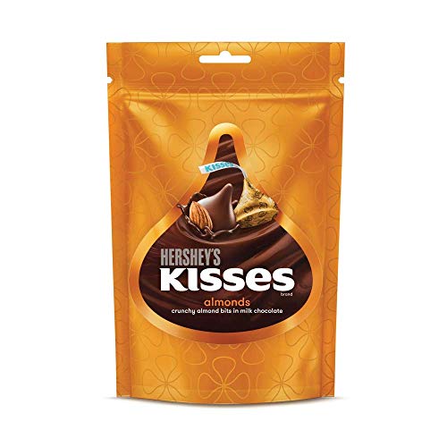 Hershey's KISSES Almonds | Melt-in-mouth Chocolates | Individually wrapped 100.8g