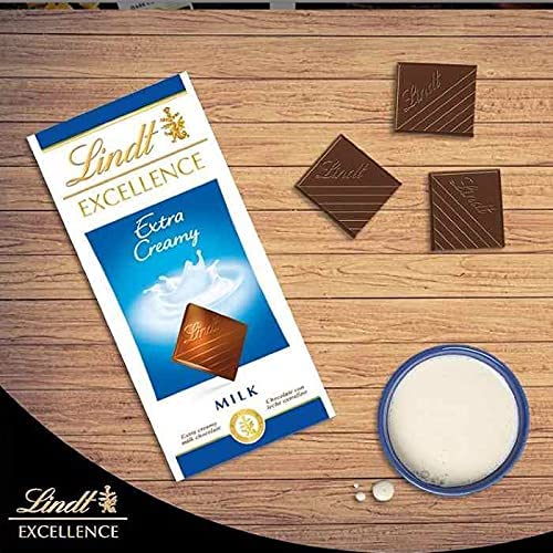 Lindt Swiss Classic Milk Chocolate with Raisins and Gently Roasted Nuts, 2 X 100 g