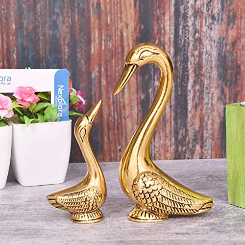 Nexplora Industries Pvt. Ltd. Metal Kissing Duck Showpiece, Height 13 cm, Gold Antique, 2 Pieces